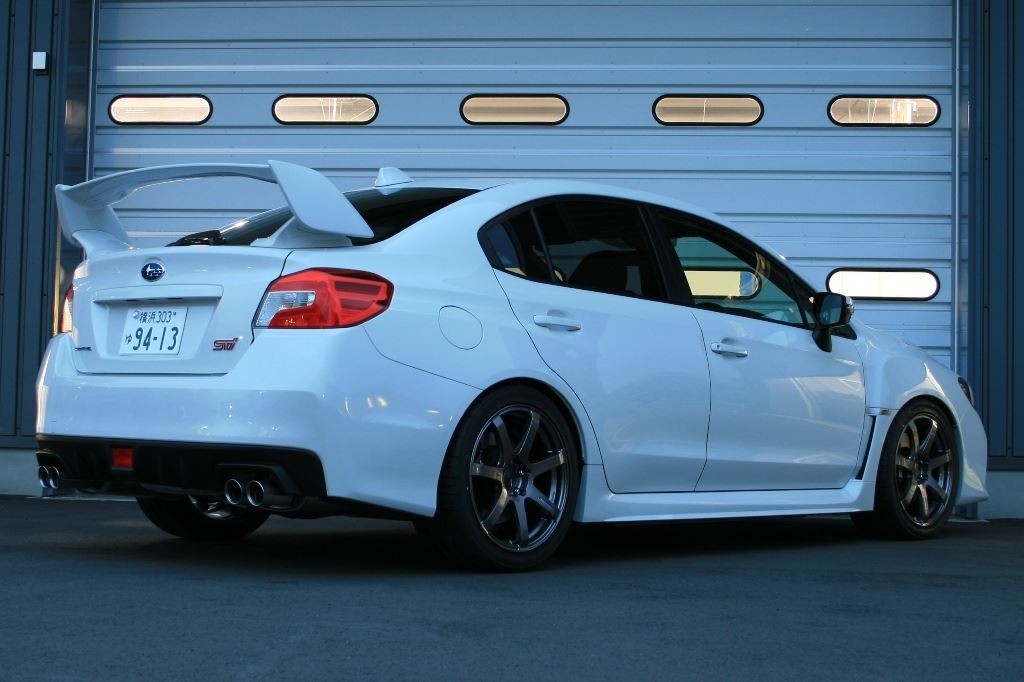 ENK490-895-6540DS Enkei PF07 18x9.5 +40mm Dark Silver - 2015-2018 WRX / STIx4,